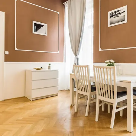 Large аpartment In The Center Of Prague.